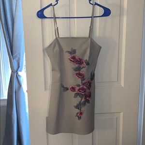 Princess Polly Dress Size S